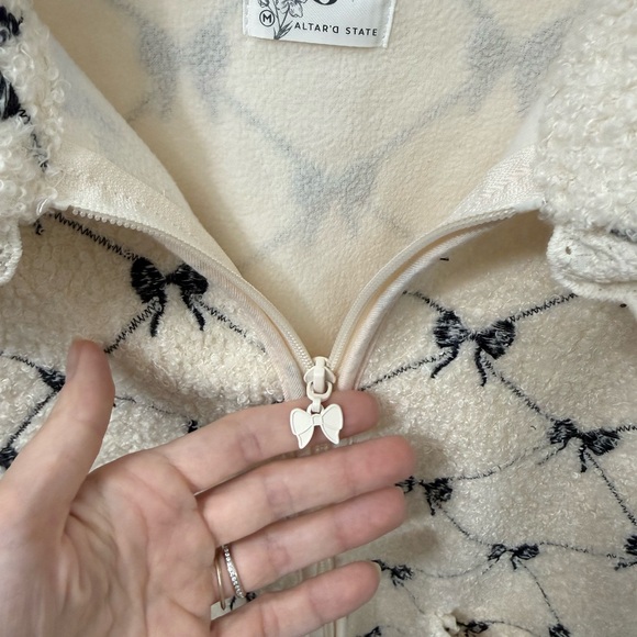 Altar'd State Cream Teddy Jacket with Black Bow Motif - Picture 6 of 8